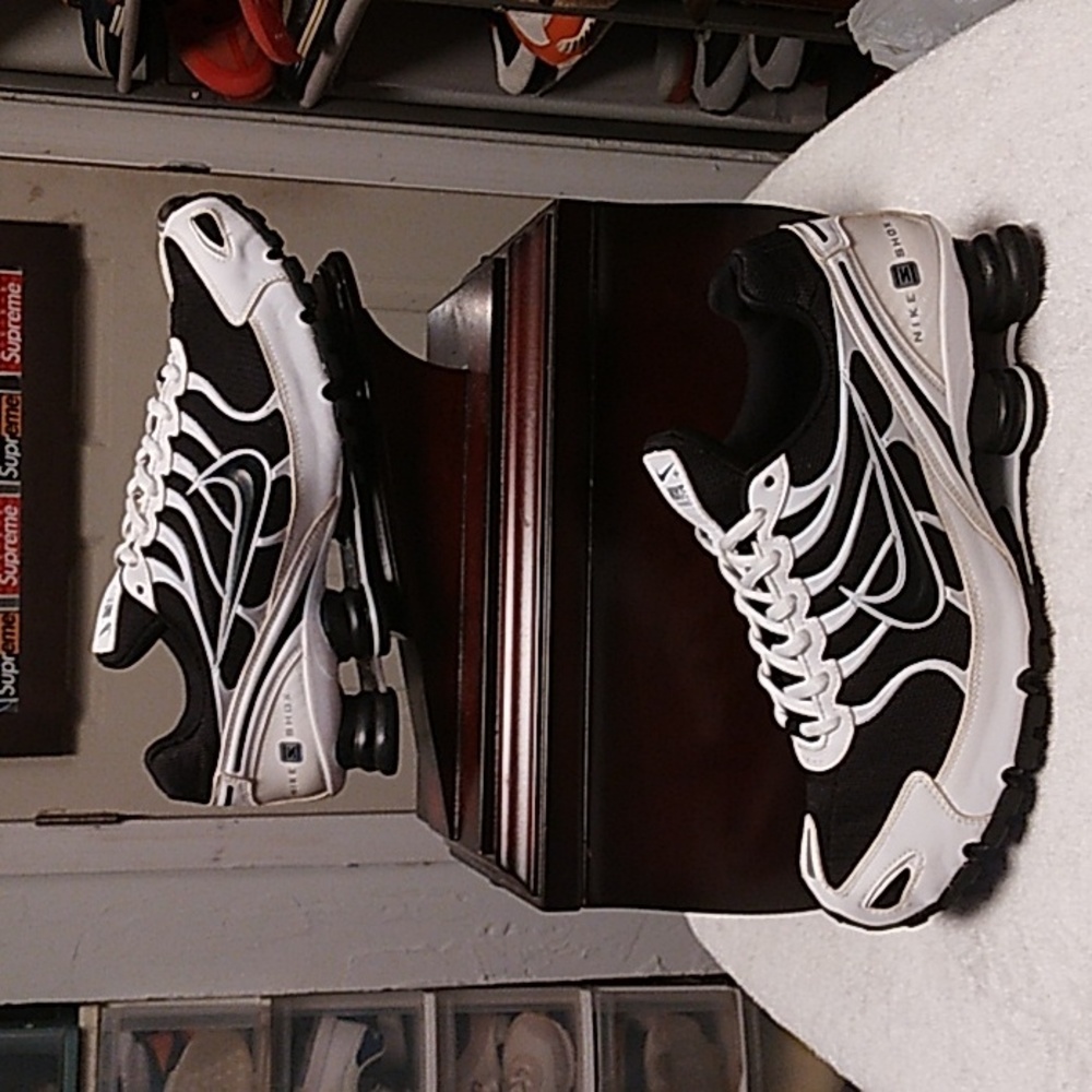 Nike Black and White Chunky Athletic Shoes